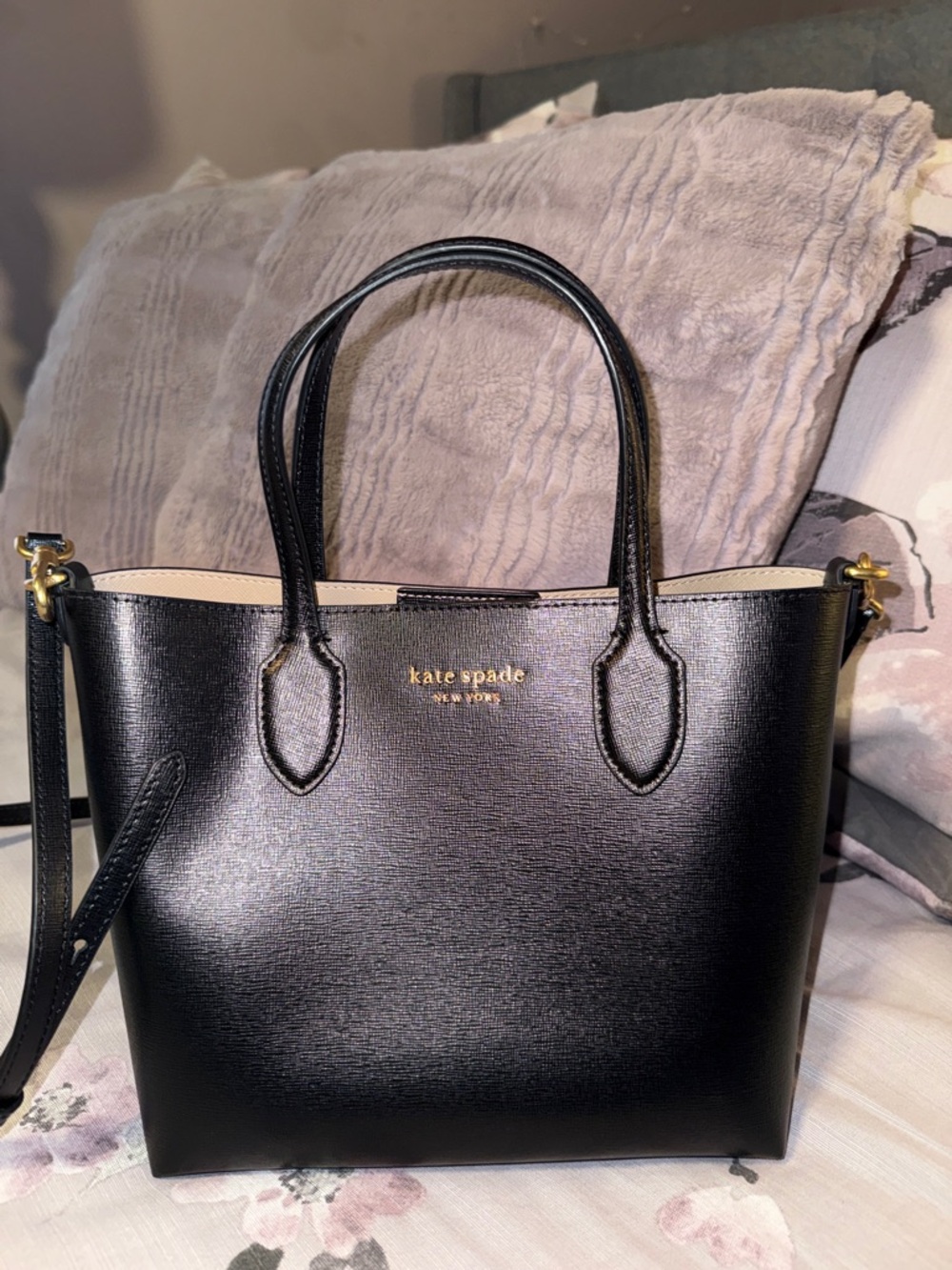 Kate Spade Bleecker medium Crossbody tote